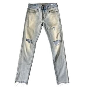 American Eagle Extreme Flex Jeans 💙 Distressed Knees • Raw Hem 👖Size 29/30